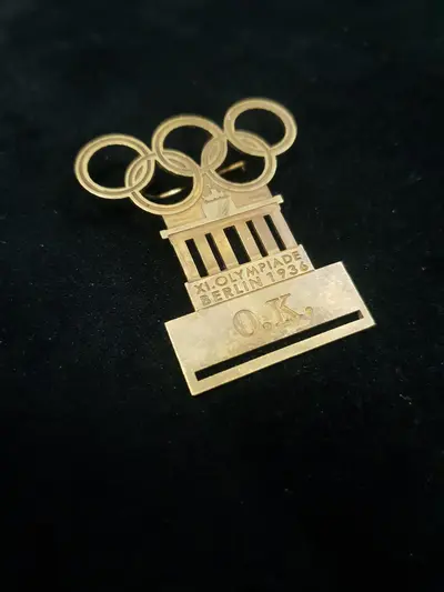 Insignă nazistă din Olimpiada Berlin 1936 4