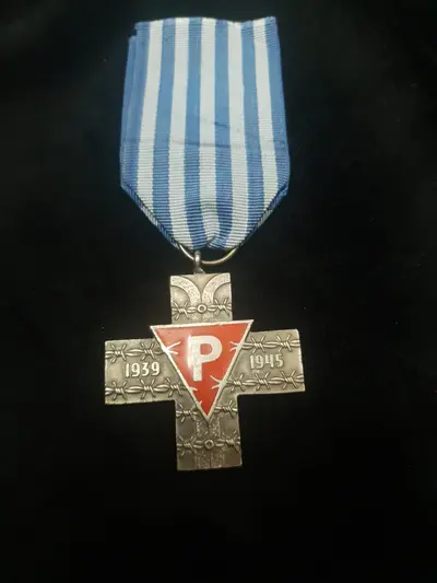 Crucea de la Auschwitz