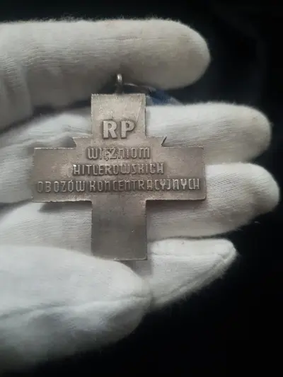 Crucea de la Auschwitz 3