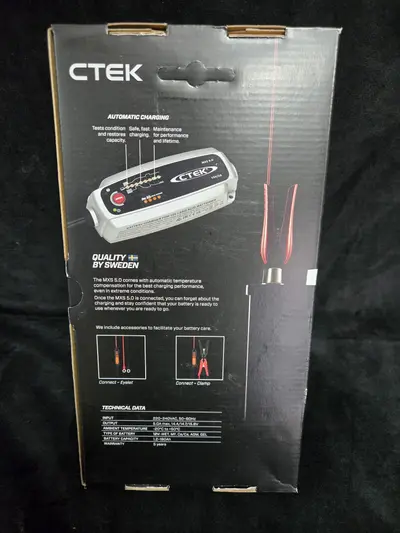 Încărcător și întreținător automat de baterii CTEK MXS 5.0, 2