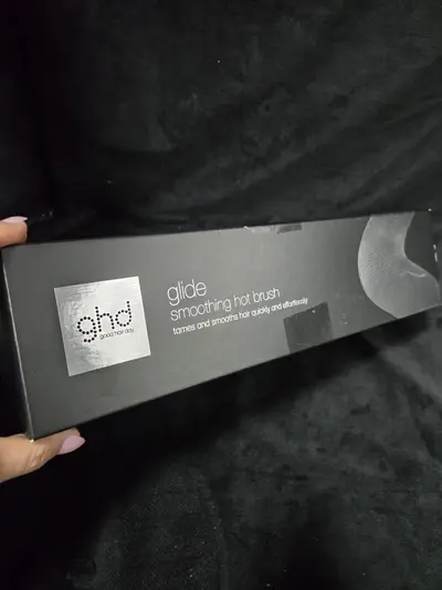 GHD Glide Smoothing Hot Brush, 2