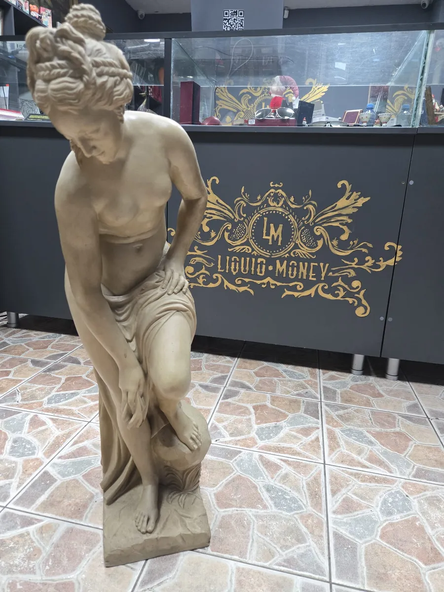 Statueta VENUS (zeita frumusetii)