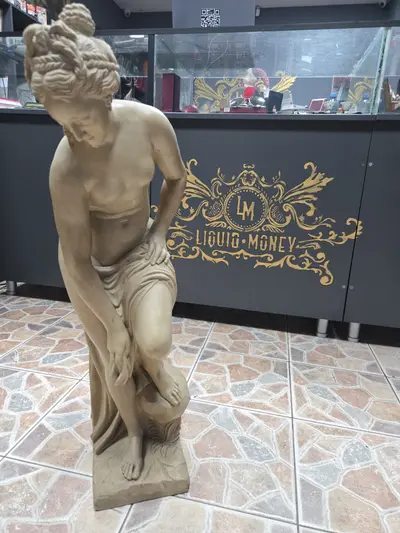 Statueta VENUS (zeita frumusetii)