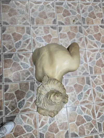 Statueta VENUS (zeita frumusetii) 4
