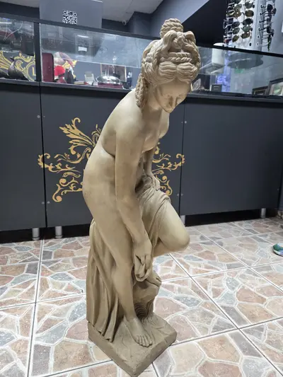 Statueta VENUS (zeita frumusetii) 6