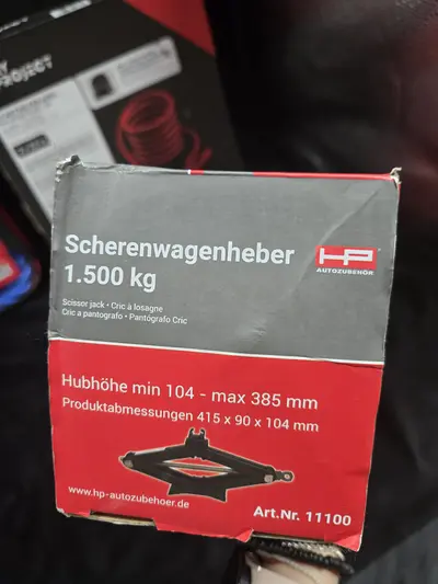 Set Auto de Urgență – Trusă Completa pentru Siguranță în Trafic 2