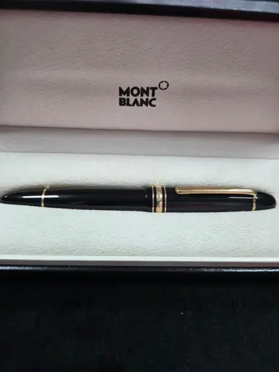 Stilou Montblanc – Luxury Fountain Pen 3