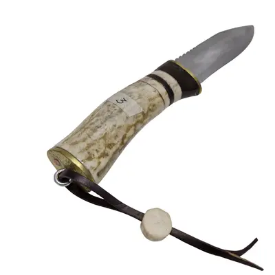 Cuțit de vânătoare handmade cu mâner din corn 3