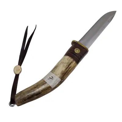 Cuțit de vânătoare handmade cu mâner din corn și glonț decorativ 3
