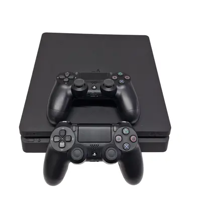 Consola gaming Sony PlayStation 4 1TB + 2 controlere