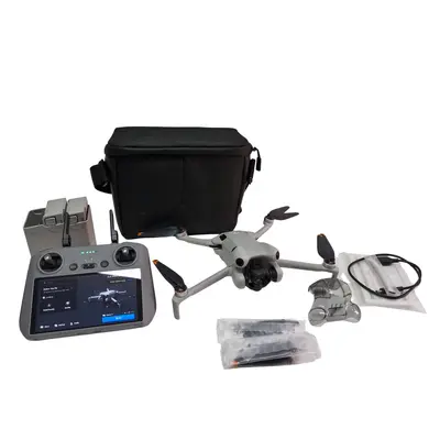 Drona DJI Mini 4 PRO Fly More Combo + Smart Controller RC 2