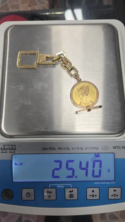 Breloc din aur galben 18K (750) 5