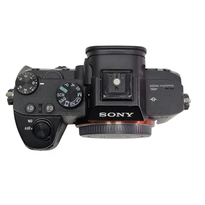 Aparat foto Mirrorless Sony Alpha A7III 2