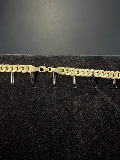 Lant aur 18k (750) Model Cuban 3
