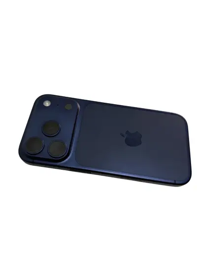 iPhone 17 Pro, Deep Blue- 256 GB 4