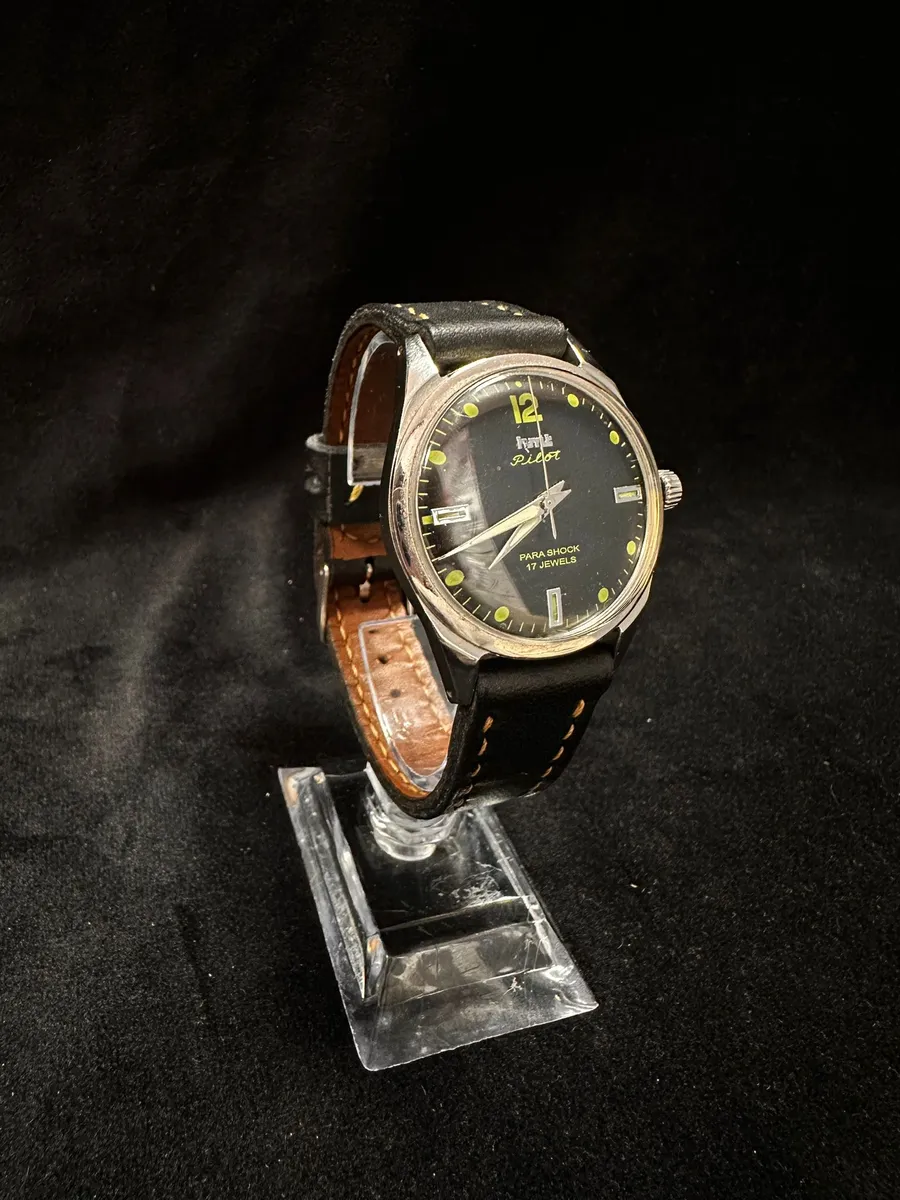 Ceas HMT Pilot