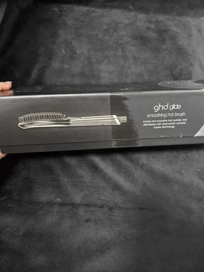 Perie GHD Glide Smoothing Hot Brush