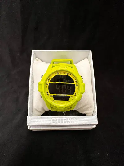 Ceas Guess Charge