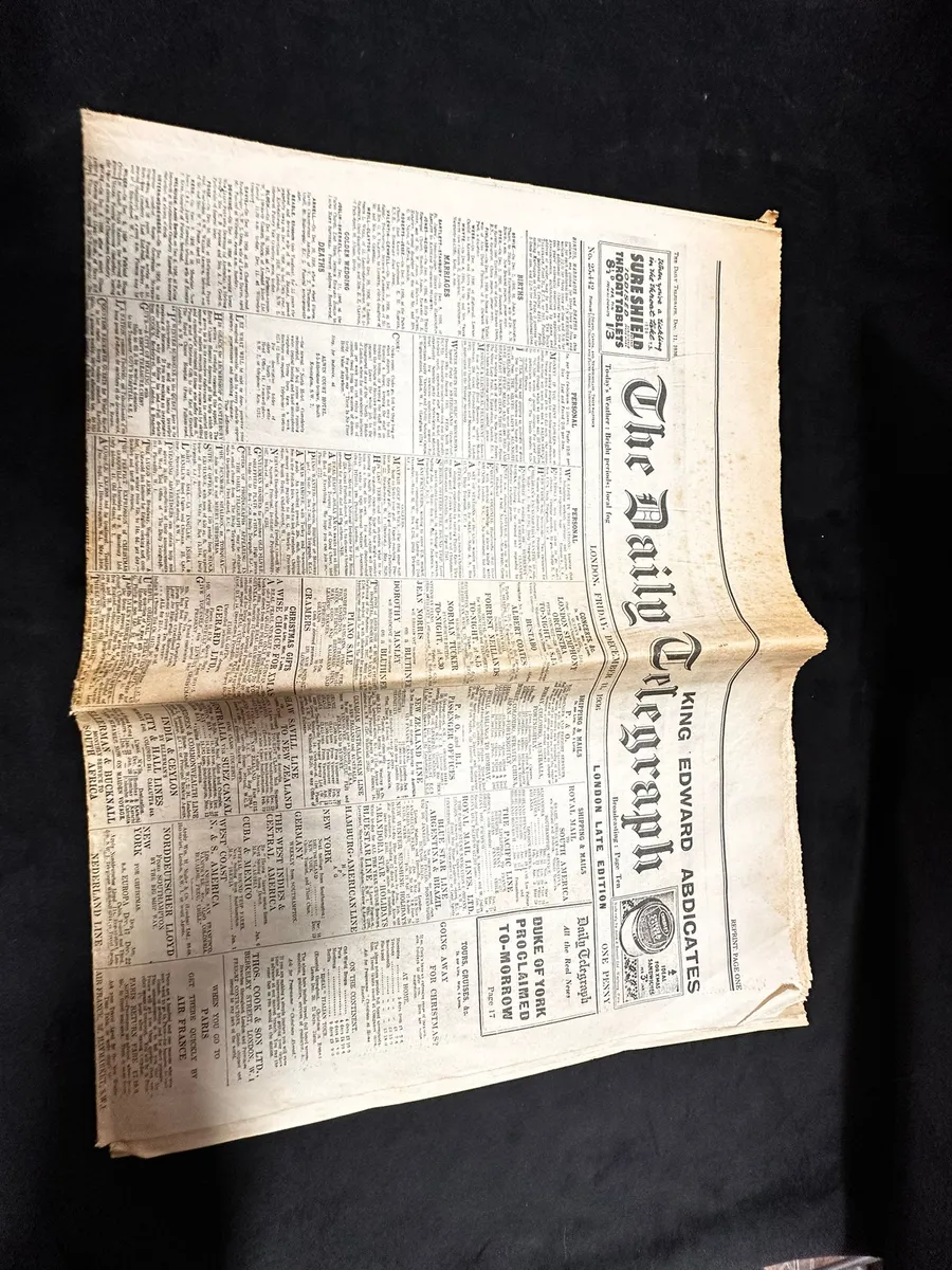 Ziar britanic The Daily Telegraph din data de vineri, 11 decembrie 1936