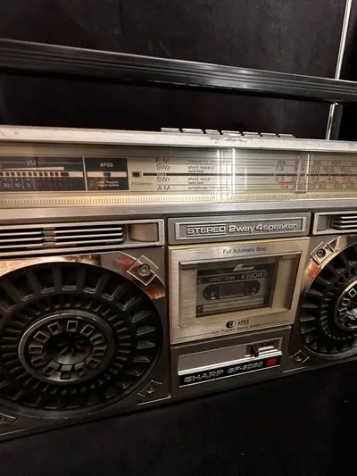 Radiocasetofon Stereo Portabil Iconic Sharp GF-6060