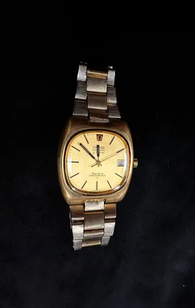 Ceas vintage Omega Genève Electronic f300Hz Chronometer