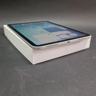 Tableta iPad Generatia 10, 64gb + accesorii 2