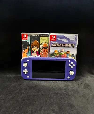 Nintendo Switch Lite + jocuri