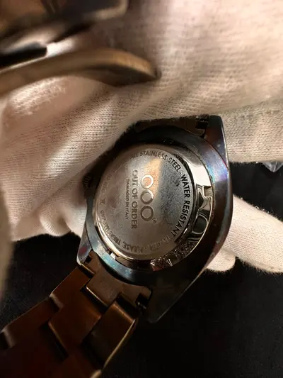 Ceas OOO – Out of Order Automatic 3
