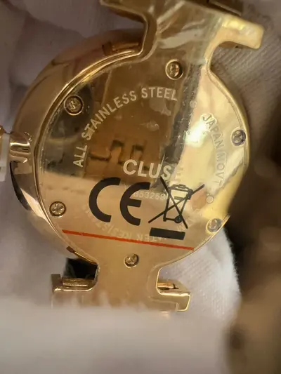 Ceas Cluse nou cu eticheta 3