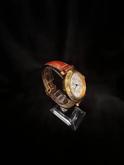 Ceas Cartier Pasha din aur de 18k