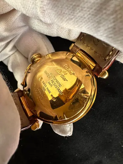 Ceas Cartier Pasha din aur de 18k 4