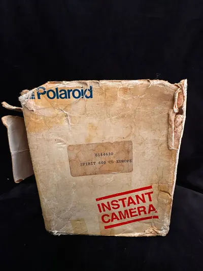 Aparat foto instant – Polaroid Spirit 600 CL, produs de Polaroid Corporation, secolul XX 3
