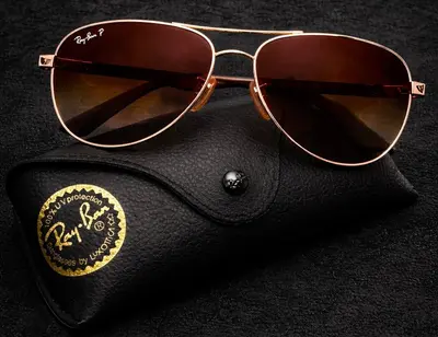 Ochelari de soare noi Ray Ban nou cu toc inclus