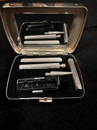 Set bărbierit vintage din argint trusă completă cu cutie 2