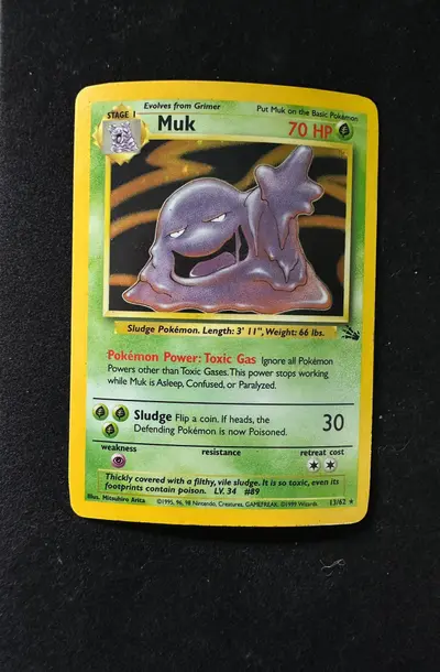 Carte Pokémon vintage – Muk (Holografice)