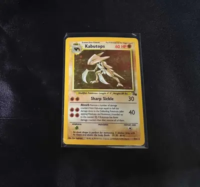 Carte Pokémon Kabutops vintage holografic