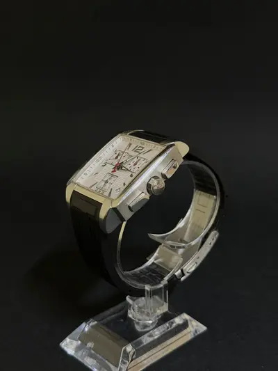 Ceas Tissot Quadrato Cronograph 2