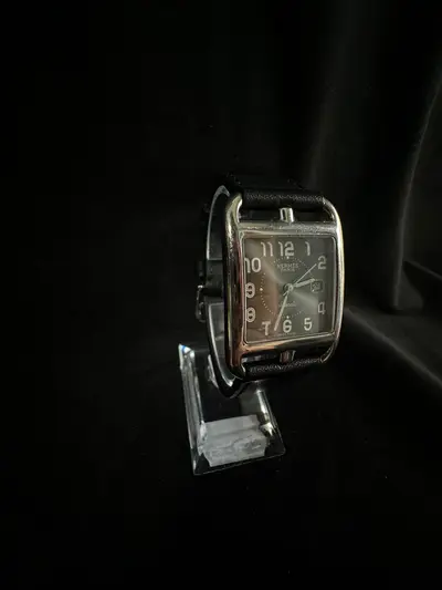 Hermès Cape Cod Automatic – 28mm – Mecanism ETA 2671 – Eleganță Elvețiană Iconică