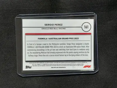 Cartonaș de colecție cu Sergio "Checo" din colecția Topps Chrome Formula 1 (2024) 2