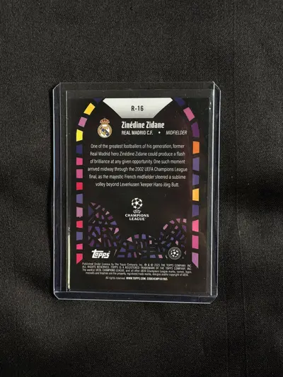 Cartonaș de colecție cu Zinedine Zidane - Real Madrid - Topps Chrome F1 2024 - Ediție Limitată 35/50 2